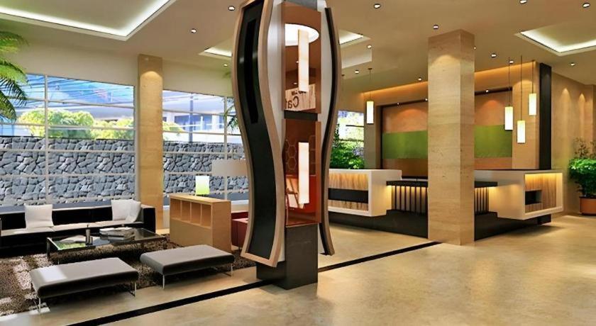 Asoka Luxury Hotel Бандар-Лампунг Экстерьер фото