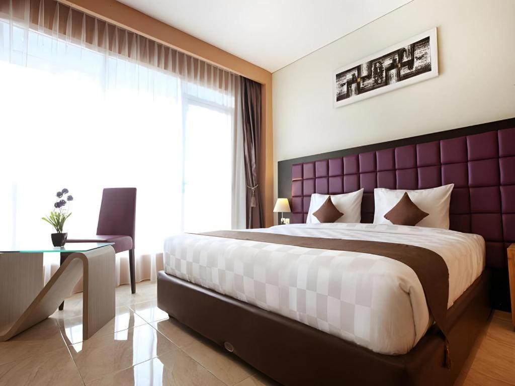 Asoka Luxury Hotel Бандар-Лампунг Экстерьер фото