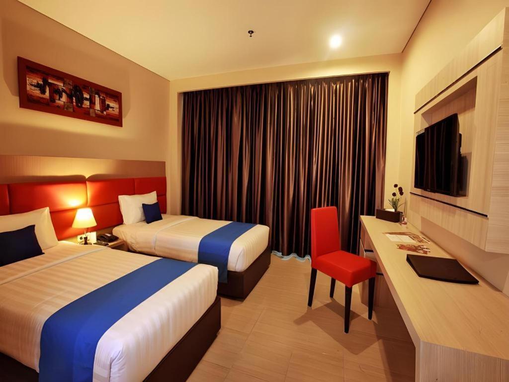Asoka Luxury Hotel Бандар-Лампунг Экстерьер фото